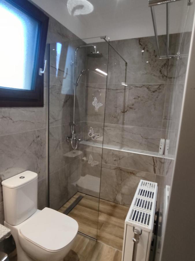 Erietta Rooms Paramythia Bagian luar foto