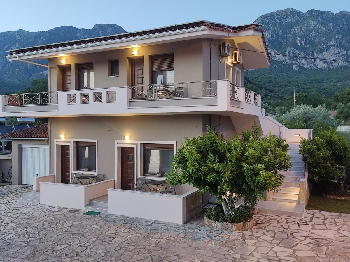Erietta Rooms Paramythia Bagian luar foto
